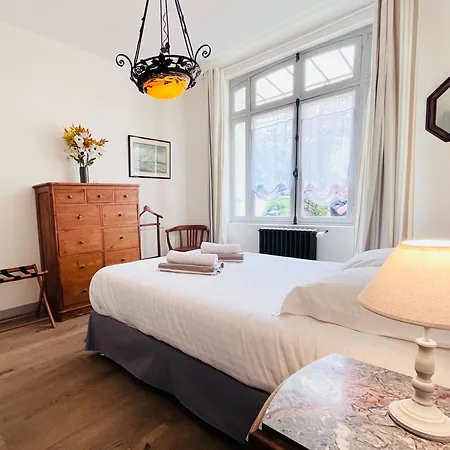 Secret Brick Garden - Plein Centre - 7 Personnes - Jardin - Parking Villa Deauville