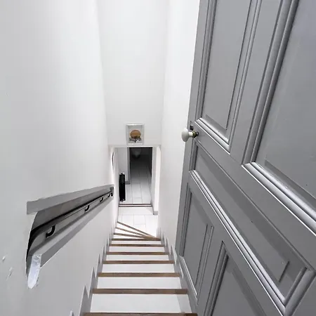 Secret Brick Garden - Plein Centre - 7 Personnes - Jardin - Parking *