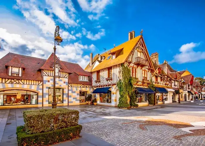 Secret Brick Garden - Plein Centre - 7 Personnes - Jardin - Parking Willa